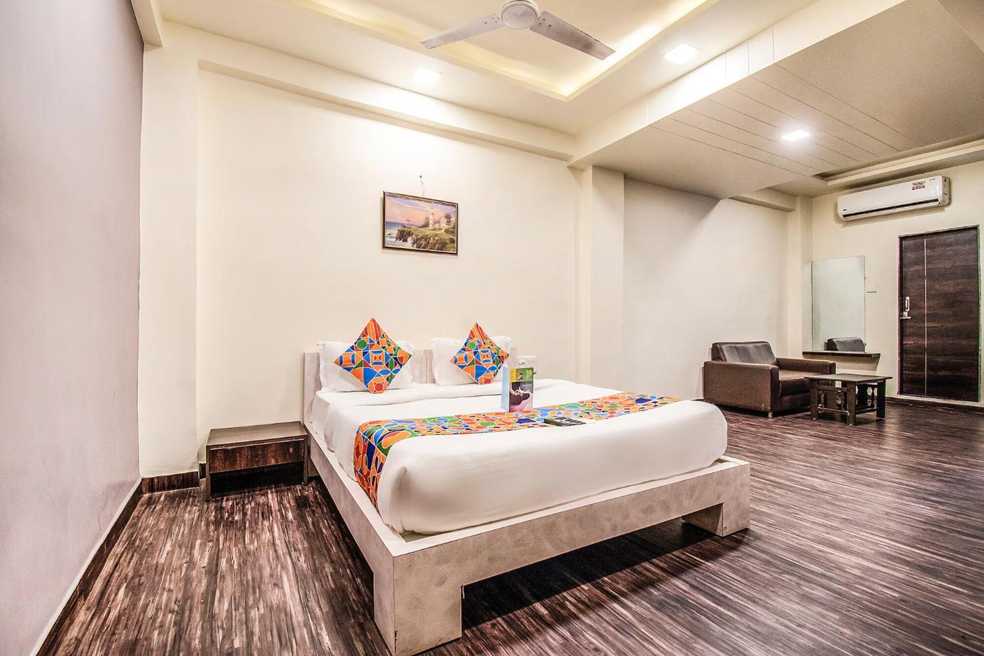 Fabhotel Maher Inn Ahmadabad Zewnętrze zdjęcie