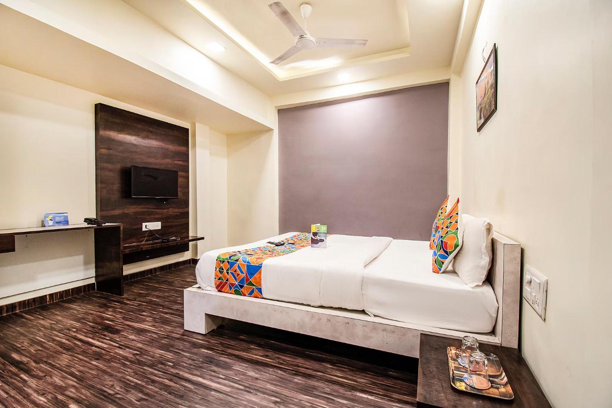 Fabhotel Maher Inn Ahmadabad Zewnętrze zdjęcie